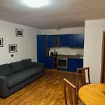 Vitkova Duplex With Terrace Near Florenc * Prag